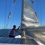 Floris hoists the sails in Walvis Bay